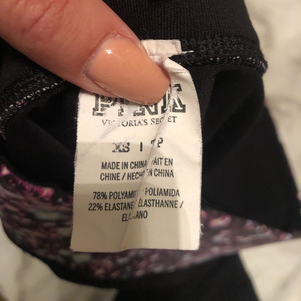 Pink tights - Picture 2 of 4